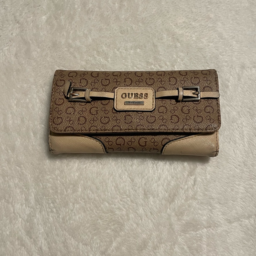Guess wallet